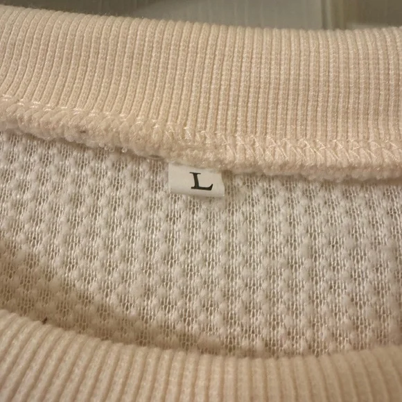 Women’s Valentine’s Day Sweatshirt sz Large - Picture 2 of 3